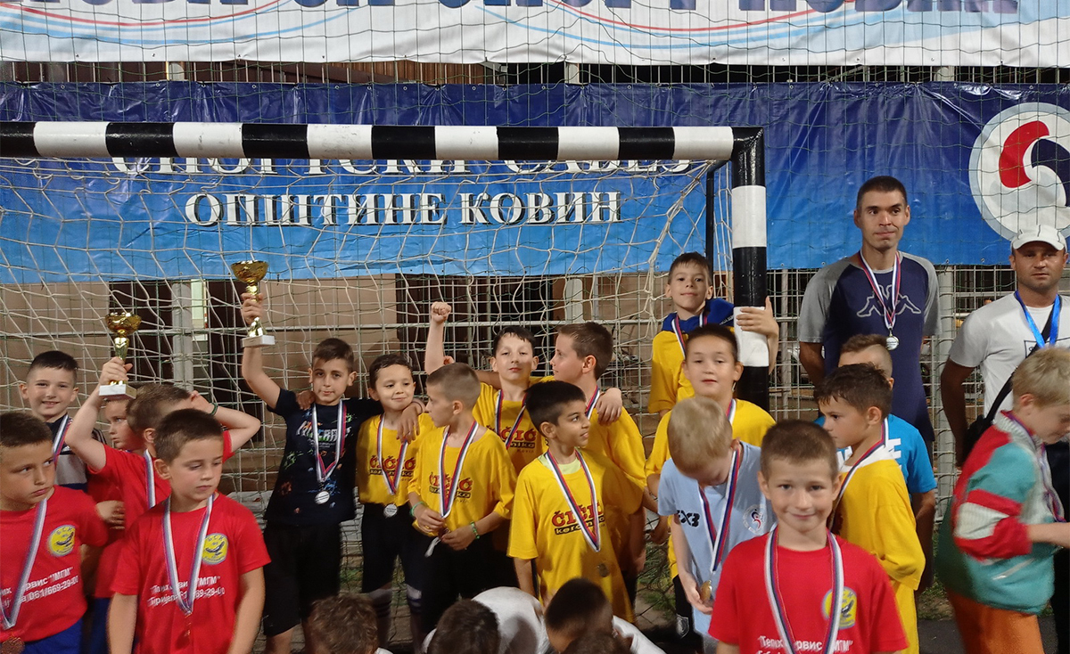 Ученици другог разреда освојили 2. место на Меморијалном турниру „Петар Пера Рађеновић“